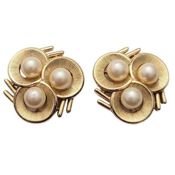 Trifari Gold Tone Modernist Faux Pearl Clip On Earrings, Signed E593 - Picture 1 of 12